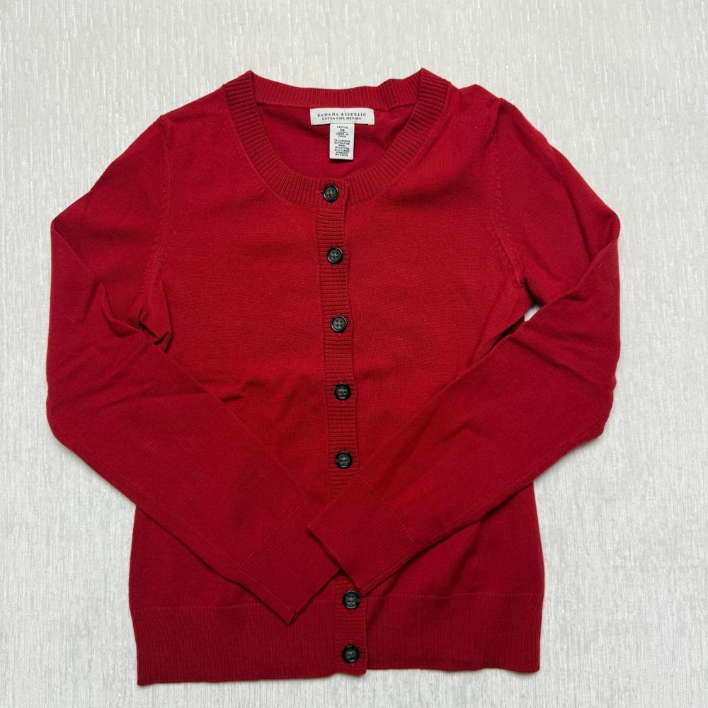 Banana Republic Extra Fine Merino Wool Cardigan Sweater Womens PXS Red Preppy